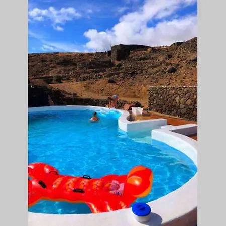 Ferienhaus Playa Marina Eco - Arrieta View Tabayesco